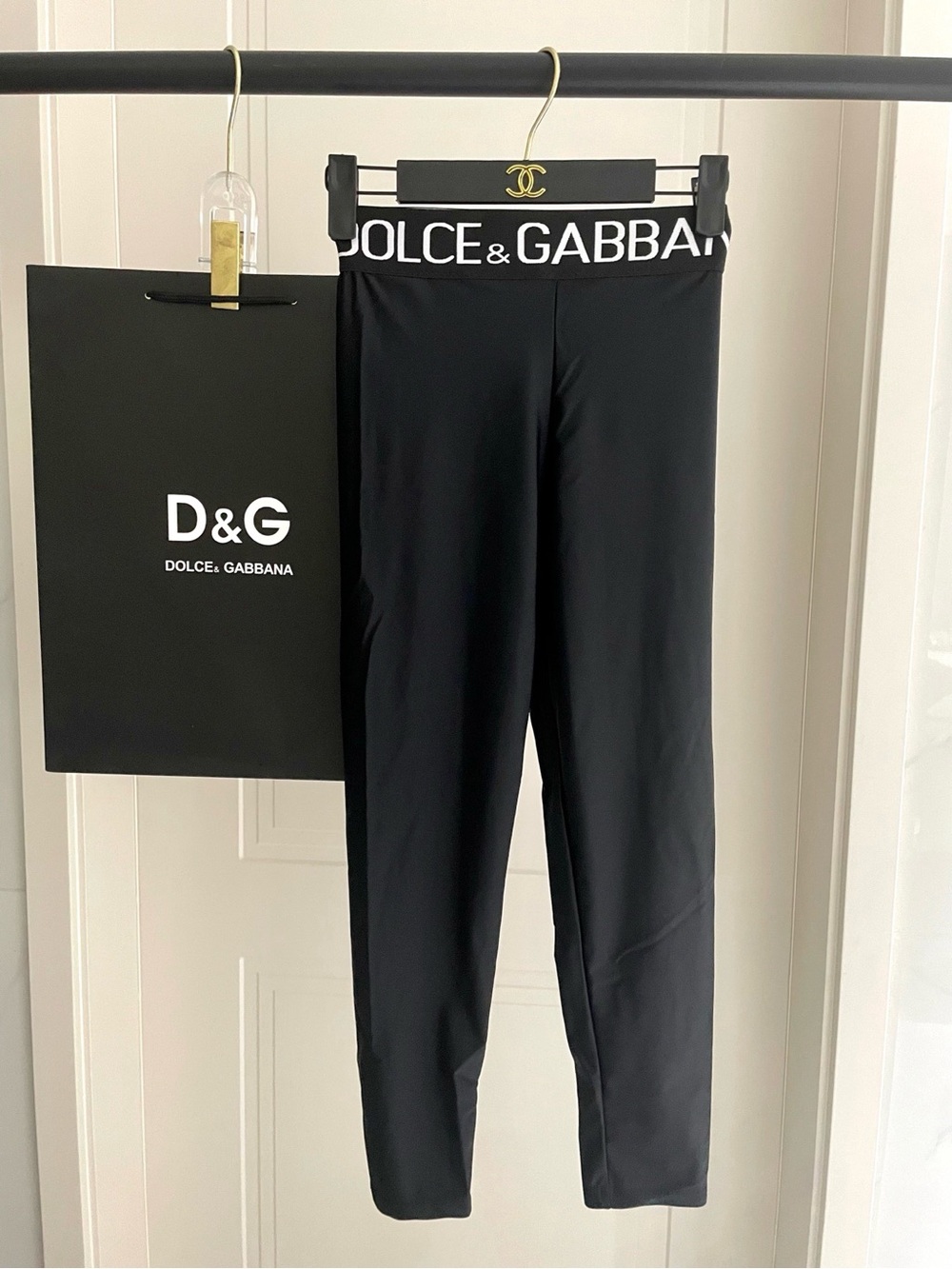 Dolce & Gabbana Black Logo Sports Bra and Leggings Set - Picture 5 of 7